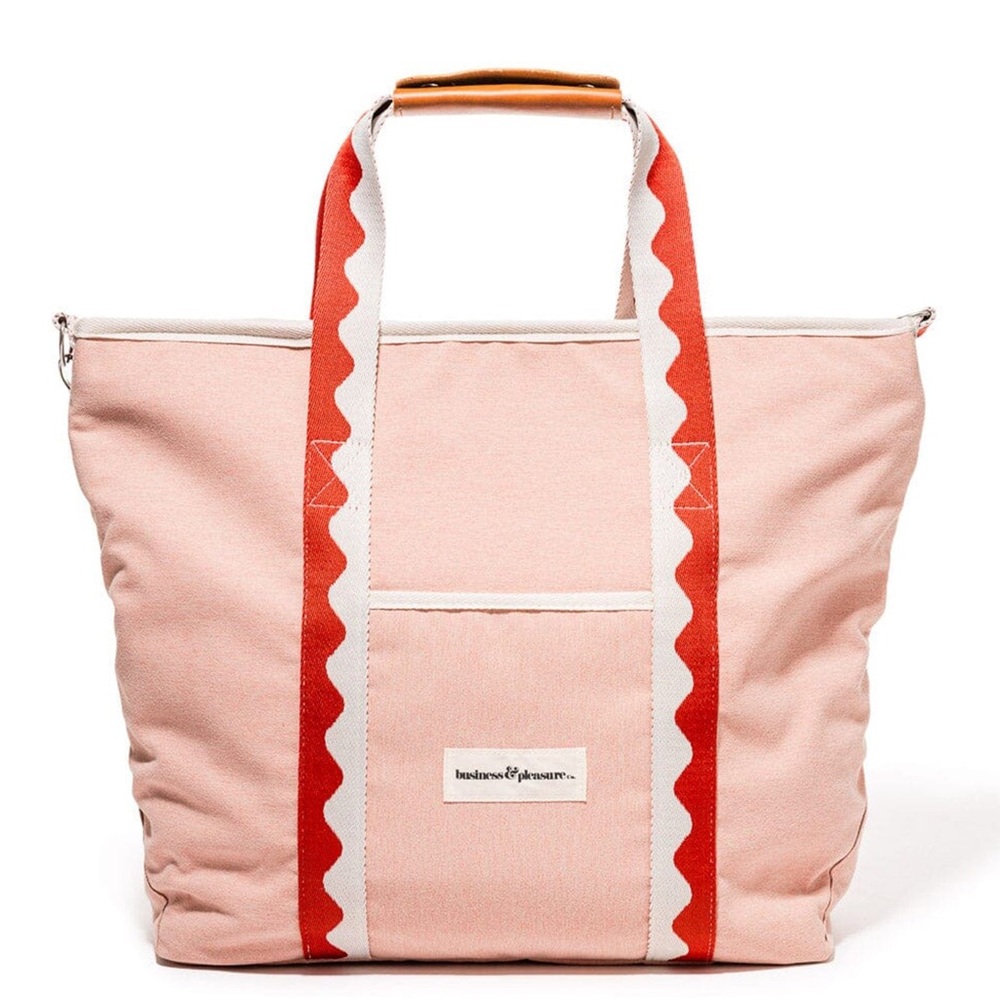 Business & Pleasure Co. Cooler Tote Bag In Rivie Pink. Rare and Never Used